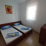 Ivancica 2 아파트