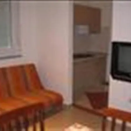 Ivancica 2 * Vodice