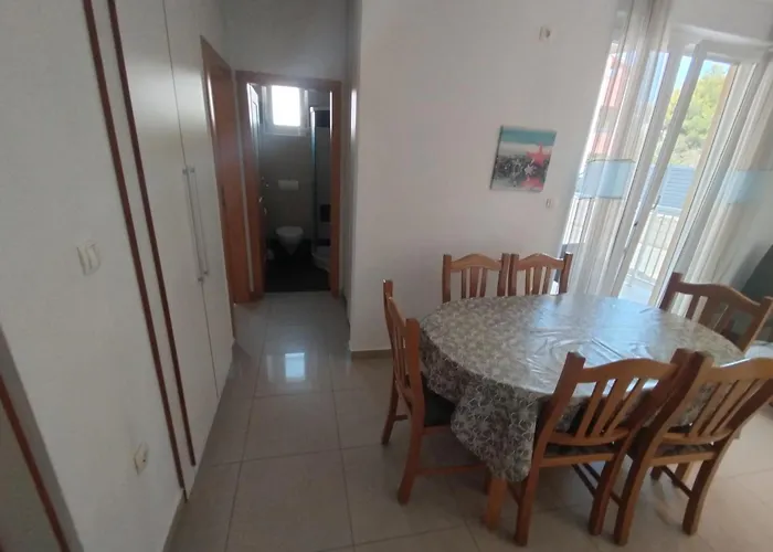 Apartman Ivancica 2 *